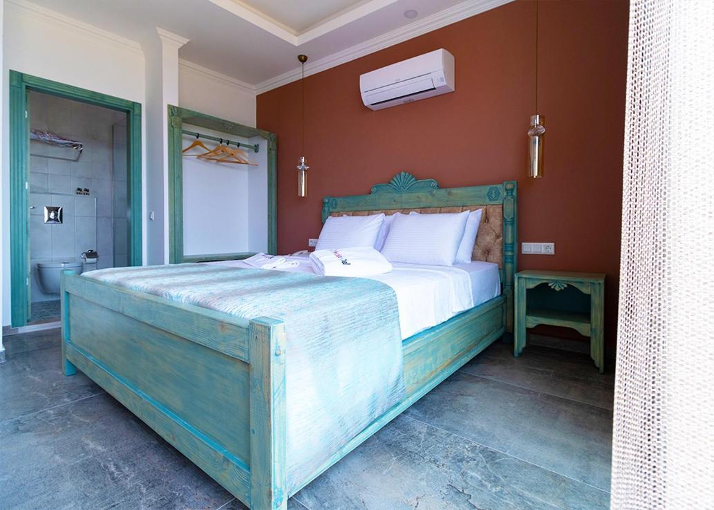 Noel Baba Hotel Kas Exterior photo